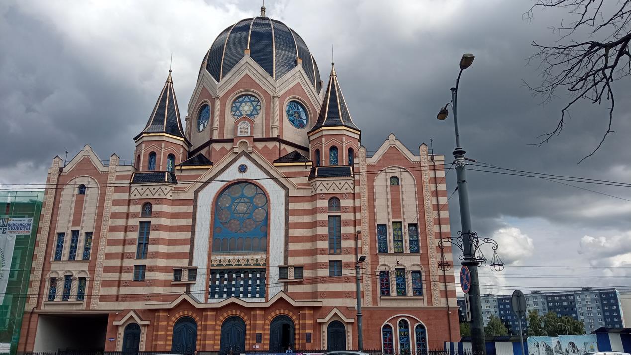 Какие синагоги восстановлены. Еврейская синагога в Калининграде. Новая синагога Калининград. Культурно-деловой центр у синагоги Калининград. Калининград синагога апартаменты.